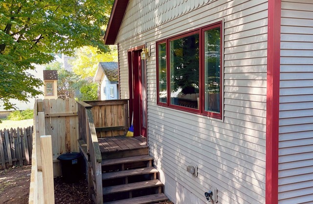 The Little House- private sauna and pet friendly