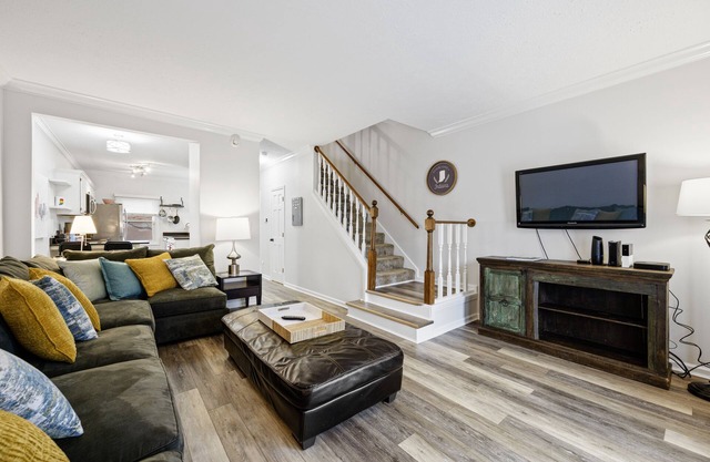 The Lockerbie Townhouse is conveintly located to all things downtown Indy
