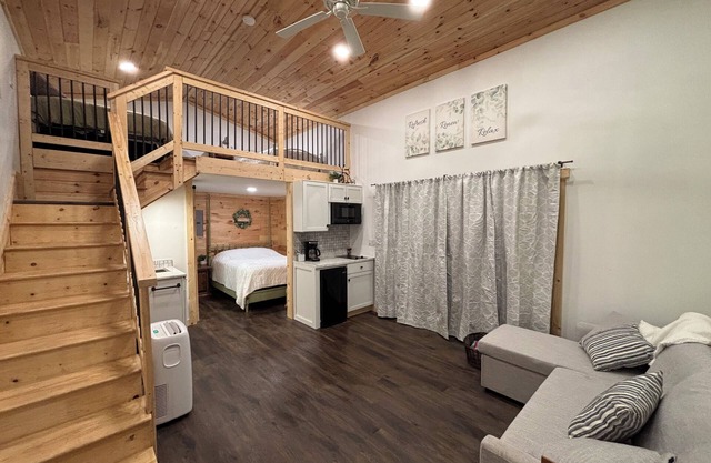 The Lodge, a Cozy Lodge Cabin by the GAP Trail & view of the Sand Patch grade.