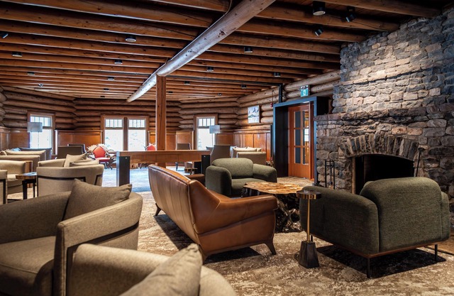 The Lodge at Bow Lake