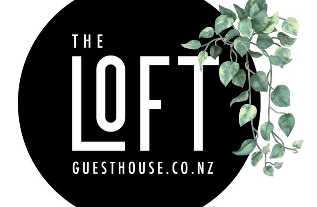 The Loft Guesthouse - Private Harbourside Oasis
