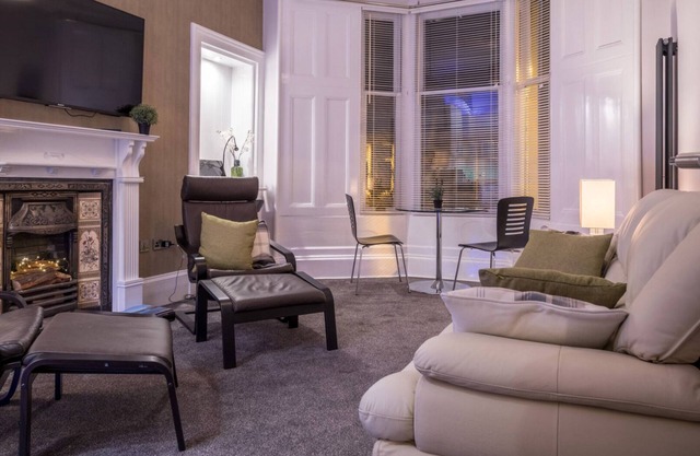 West Highland Apartments 'The Lomond' en el corazón del centro de la ciudad de Milngavie