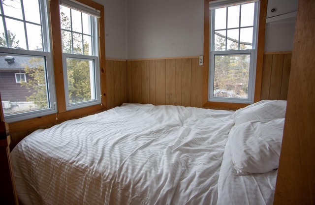 The Loon Muskoka - TeaLakeCottages