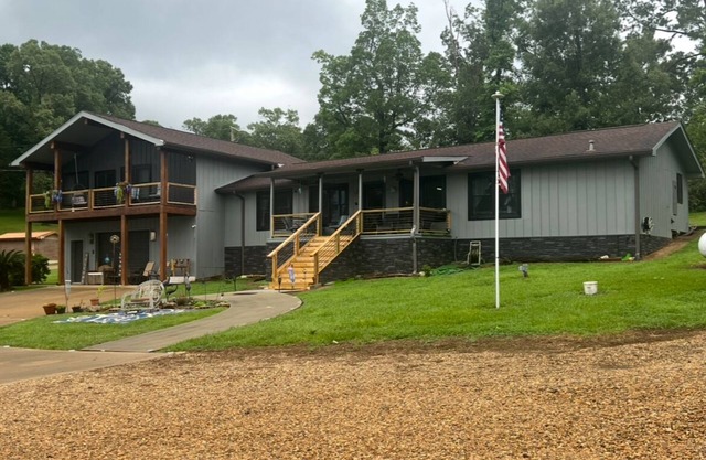The Lure Camp, S. Toledo Bend. Secluded Cove, Boat ramp on property sleeps 6