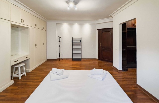 The Luxe Loft 2bdr Apt. @ Maadi