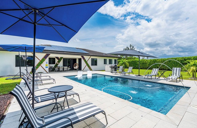 The Luxe Retreat