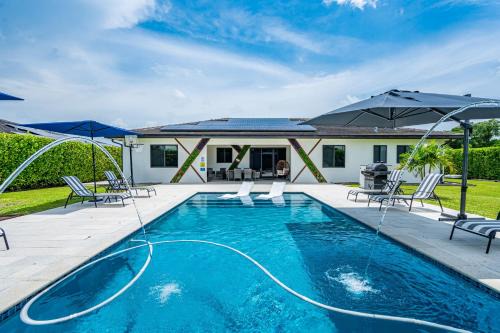 The Luxe Retreat
