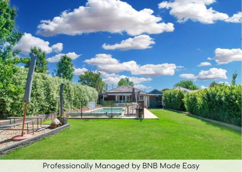 The Macleay - Poolside Entertainer, Pets Allowed