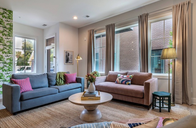 The Magnolia by AvantStay | 8 Bedrooms, Sleeps 24