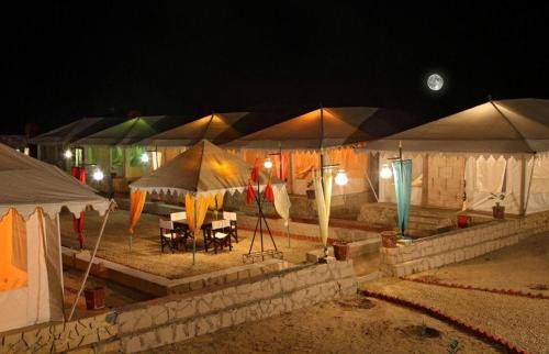 The Mama's Resort & Camp