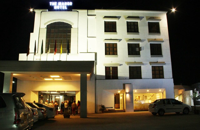 The Manor Hotel