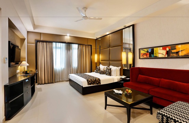 The Manor Bareilly Hotel