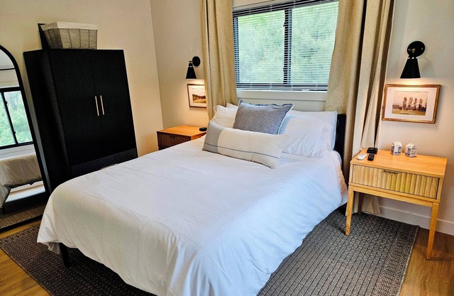 The Maple - New! - Menominee River Tiny Cottage