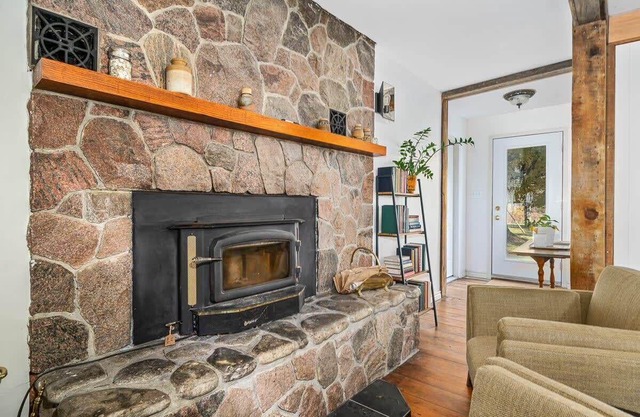 The Marigold PEC Family Farmhouse country escape