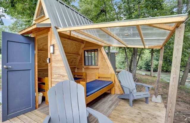 The Marigold River Pod on the Saluda River