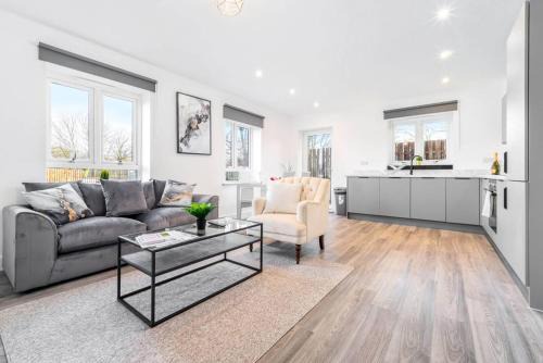 The Marsons Collection - 2 Bedrooms Apartment - Balcony - Secure Parking - 1MC
