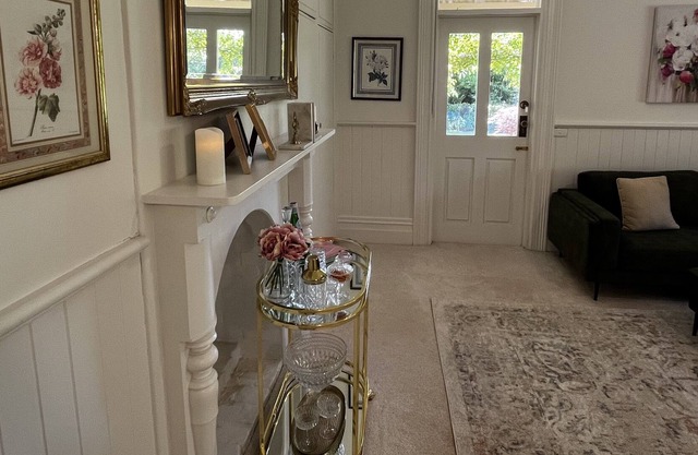 The Master Suite at Tanglewood House, Sheffield