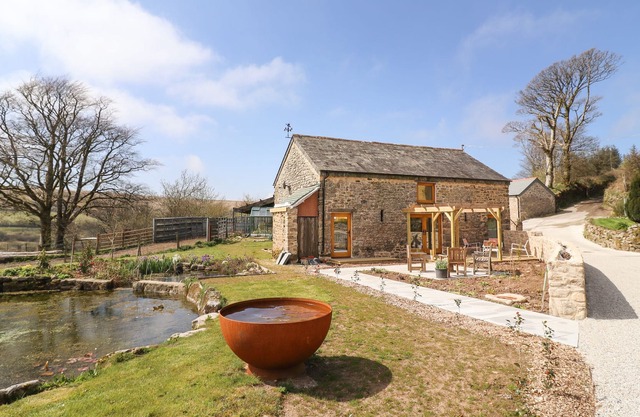 THE MEETING HOUSE @ YELLOWMEAD FARM, romantic in Yelverton