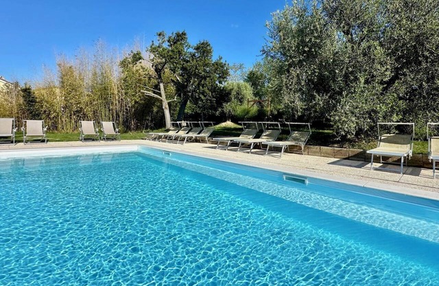 La Mimosa en casale storico con piscina e aria cond a Senigallia