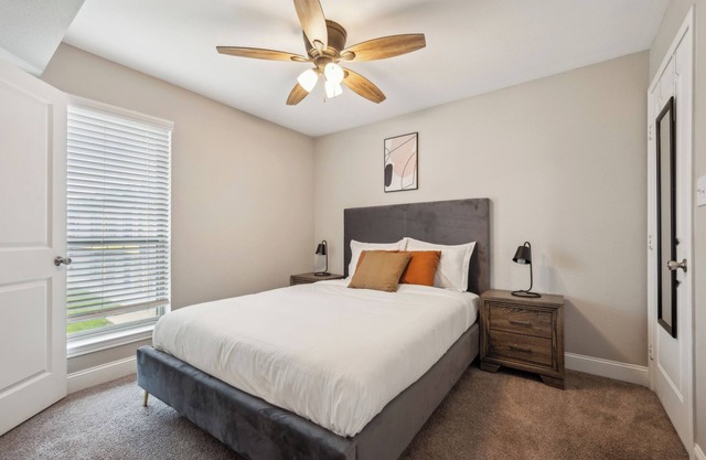 The Mirage 247 I Comfy 2 Bed 1.5 Bath