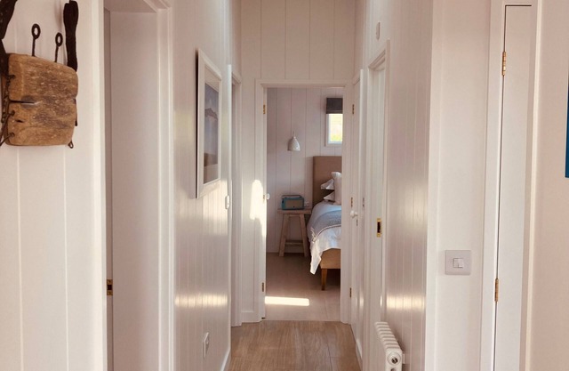 The Moorings - a lodge that sleeps 6 guests in 3 bedrooms