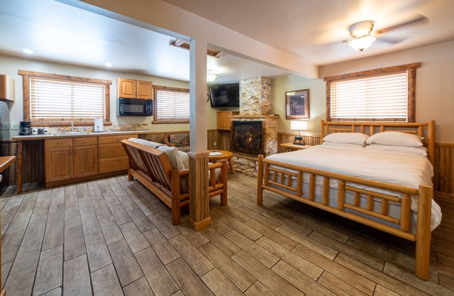 The Moose Lodge Summa
