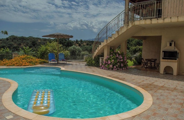 The most peacefull and beautiful holiday letting in Chania Crete