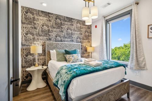 The MUSE Emerald Isle Downtowns Favorite Condo by SkyRun Nashville