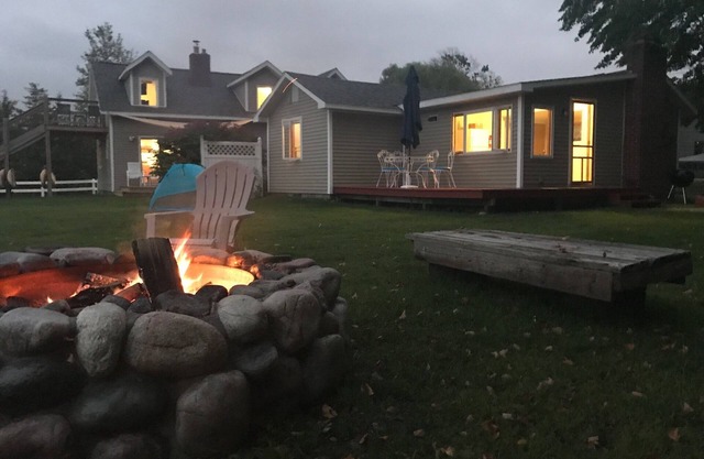 The Narrows Yacht Club Cottage