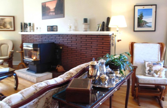 The Nelson House Bed & Breakfast