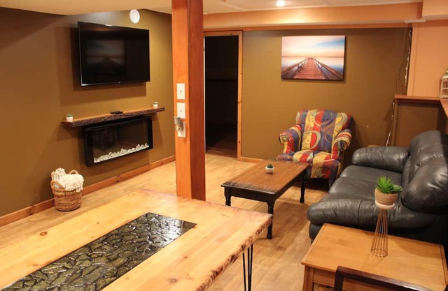 The Nest - walking distance to the most beautiful beaches!