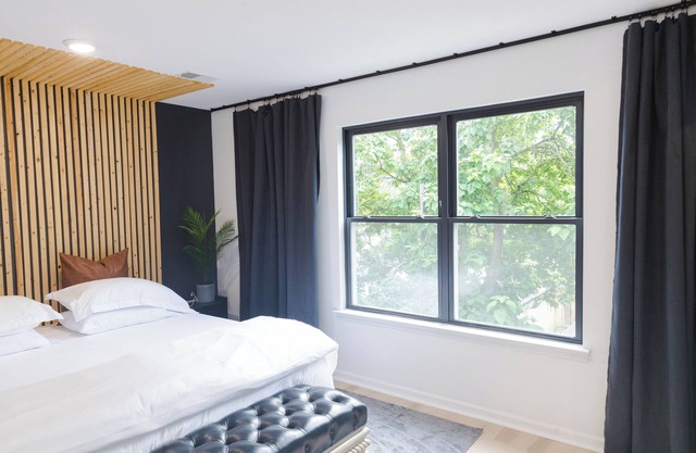 THE NEWARK HIDEAWAY