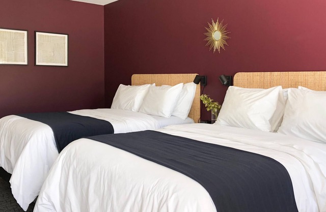 The Nomad Motel - International Falls, MN - Near Canadian Border