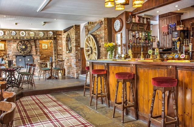 The Oak Wheel Pub