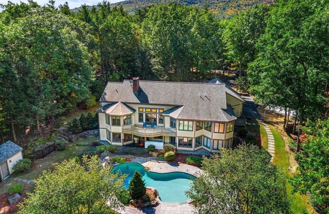 "The Oasis" Pool/Hot tub/Game-Room/Ski/Sleeps 18