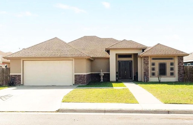 The Oasis- Sleeps 8 (Brownsville, SPI, SpaceX)