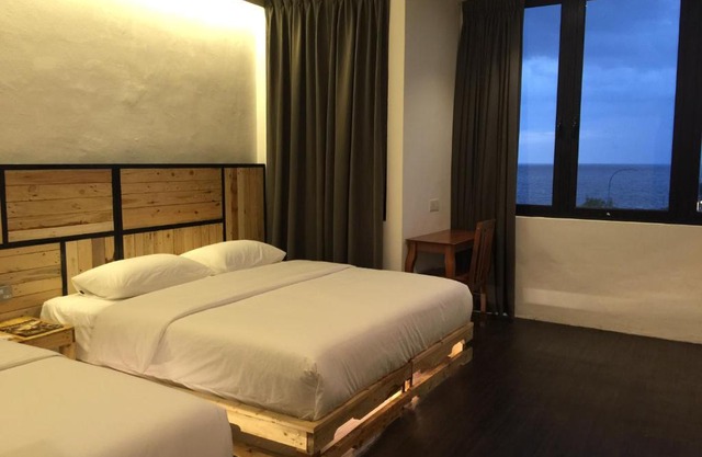 The Oikos Hotel