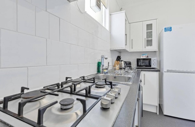 The Old Brewery House 2 Double Bedrooms Parking