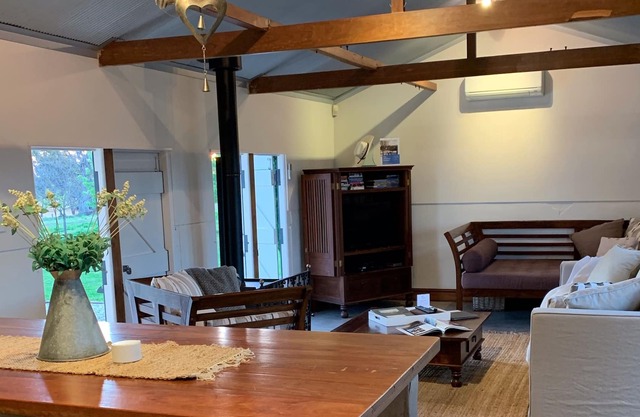 The Old Dairy at Baerami - A relaxing rural retreat in every sense of the word!