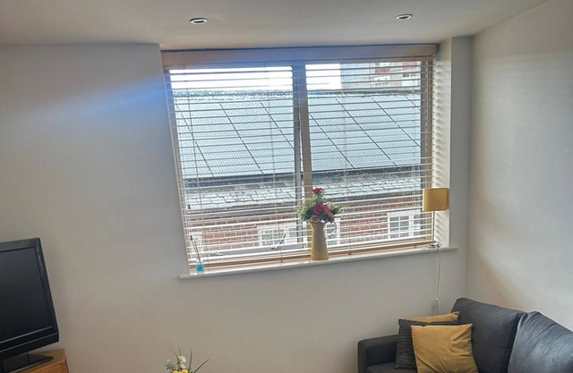 Apartamento-Ciudad-Baño Privado-Vista al patio