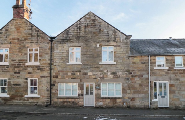 THE OLD POST OFFICE, family friendly, with a garden in Rosedale Abbey