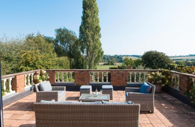 The Old Steam Mill, luxury, spacious, beautiful grounds, stunning location