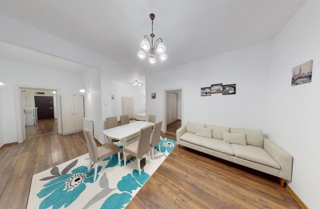 The Old Town Apartment VR