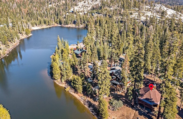 The only Bear Valley lakefront + beachfront cabin with ski in-out access