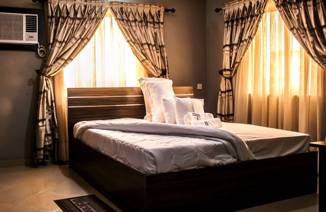 The Oragon Hotel