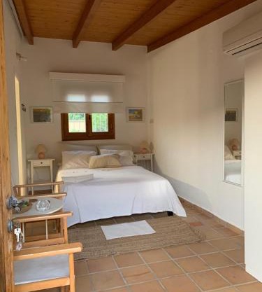 The Orange Grove Garden Room