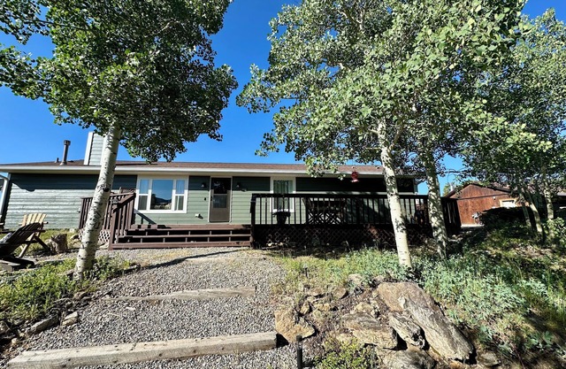 The Outlook-Golden Gate Canyon, Black Hawk 3BR/2BA mountain home sleeps 6 guests
