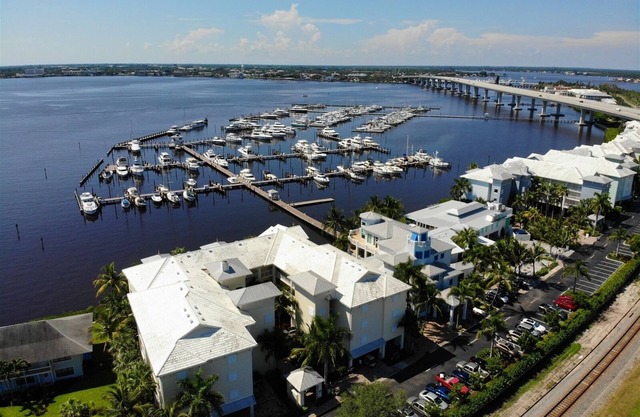 The Palm Tree Penthouse