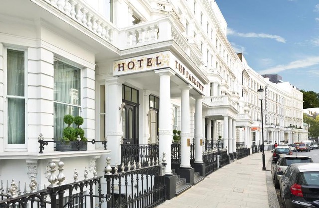 The Park City Grand Plaza Kensington Hotel