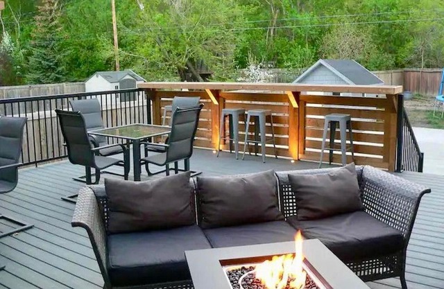 The Park House Retreat w/Hot Tub